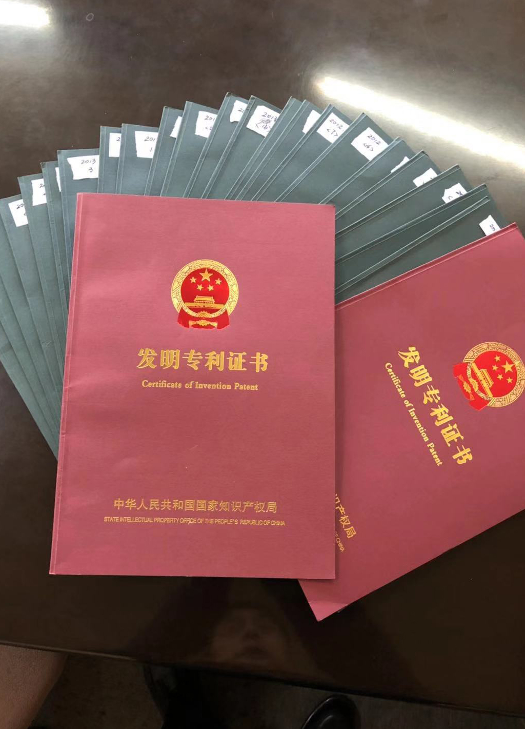 中空吹塑机